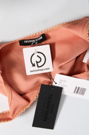 Γυναικείο αμάνικο μπλουζάκι Fashion Union, Μέγεθος S, Χρώμα Σάπιο μήλο, Τιμή 3,29 €