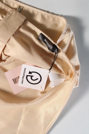 Γυναικείο αμάνικο μπλουζάκι Missguided, Μέγεθος S, Χρώμα  Μπέζ, Τιμή 8,01 €