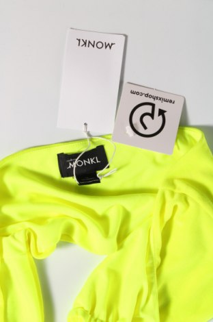 Γυναικείο αμάνικο μπλουζάκι Monki, Μέγεθος M, Χρώμα Πράσινο, Τιμή 5,58 €