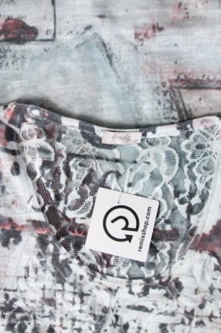 Γυναικείο αμάνικο μπλουζάκι Tredy, Μέγεθος S, Χρώμα Πολύχρωμο, Τιμή 8,04 €