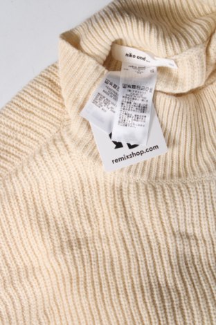 Дамски пуловер, Размер S, Цвят Бежов, Цена 7,83 лв.