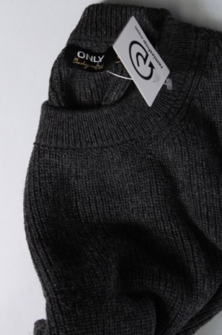 Дамски пуловер ONLY, Размер M, Цвят Сив, Цена 6,60 лв.