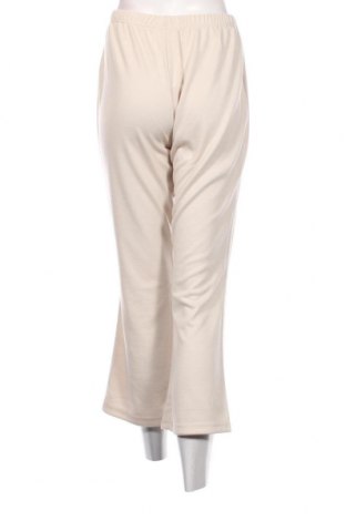 Damen Sporthose Being Casual, Größe M, Farbe Ecru, Preis 4,98 €