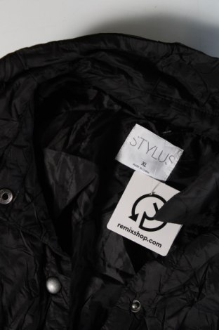 Γυναικείο μπουφάν Stylus, Μέγεθος XL, Χρώμα Μαύρο, Τιμή 11,12 €
