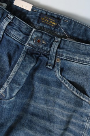 Pánske džínsy  Jack & Jones, Veľkosť S, Farba Modrá, Cena  5,50 €