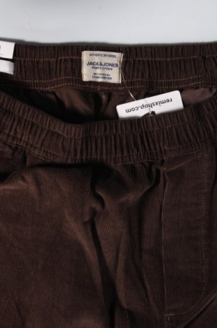 Ανδρικό κοτλέ παντελόνι Jack & Jones, Μέγεθος M, Χρώμα Καφέ, Τιμή 42,27 €