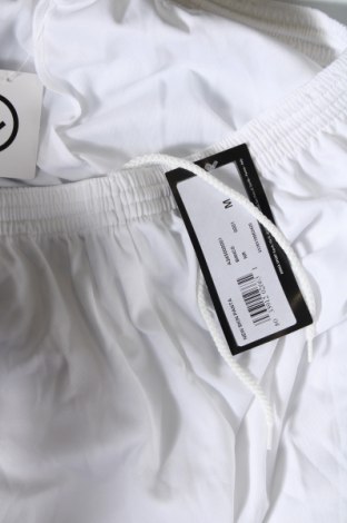Ανδρικό κοντό παντελόνι Errea, Μέγεθος M, Χρώμα Λευκό, Τιμή 25,73 €