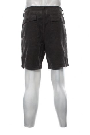 Pantaloni scurți de bărbați Outerknown, Mărime L, Culoare Gri, Preț 108,55 Lei