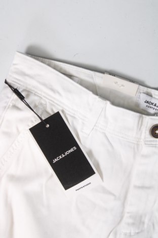Pantaloni de bărbați Jack & Jones, Mărime S, Culoare Alb, Preț 35,07 Lei