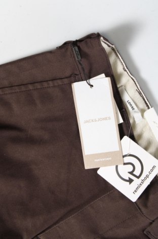 Ανδρικό παντελόνι Jack & Jones, Μέγεθος S, Χρώμα Καφέ, Τιμή 4,65 €