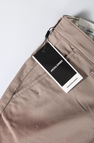 Herrenhose Jack & Jones, Größe M, Farbe Beige, Preis 6,99 €