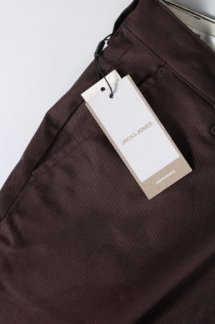 Мъжки панталон Jack & Jones, Размер L, Цвят Кафяв, Цена 13,12 лв.