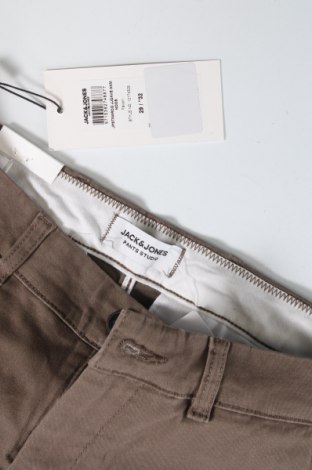 Мъжки панталон Jack & Jones, Размер S, Цвят Бежов, Цена 22,14 лв.