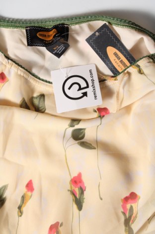 Пола Urban Outfitters, Размер M, Цвят Жълт, Цена 87,00 лв.
