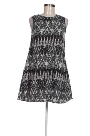Kleid Boohoo, Größe XS, Farbe Mehrfarbig, Preis 6,46 €