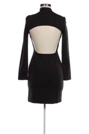 Φόρεμα Edited, Μέγεθος M, Χρώμα Μαύρο, Τιμή 6,31 €