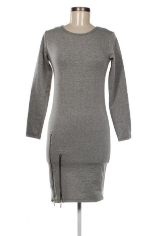 Kleid Fashion nova, Größe L, Farbe Grau, Preis 4,15 €