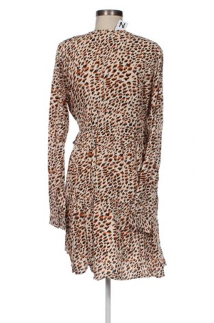 Kleid Noisy May, Größe M, Farbe Mehrfarbig, Preis € 9,72