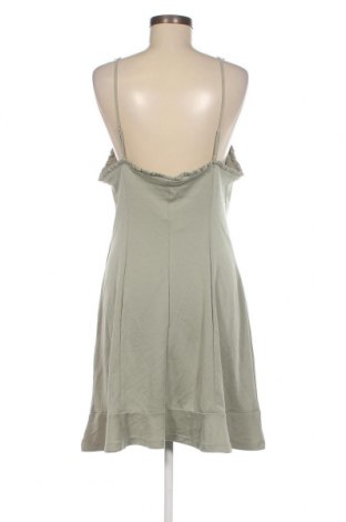 Φόρεμα Review, Μέγεθος M, Χρώμα Πράσινο, Τιμή 52,58 €