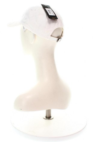Mütze Yupoong, Farbe Weiß, Preis € 22,16
