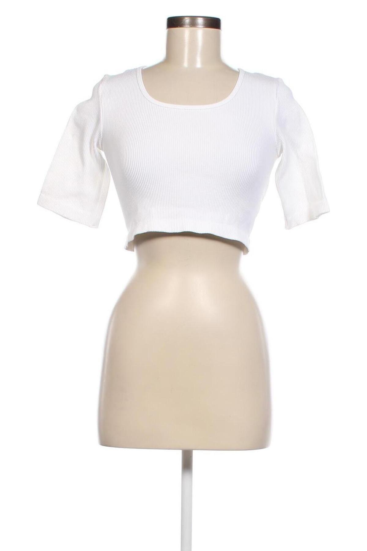 Γυναικεία μπλούζα ONLY, Μέγεθος M, Χρώμα Λευκό, Τιμή 4,54 €