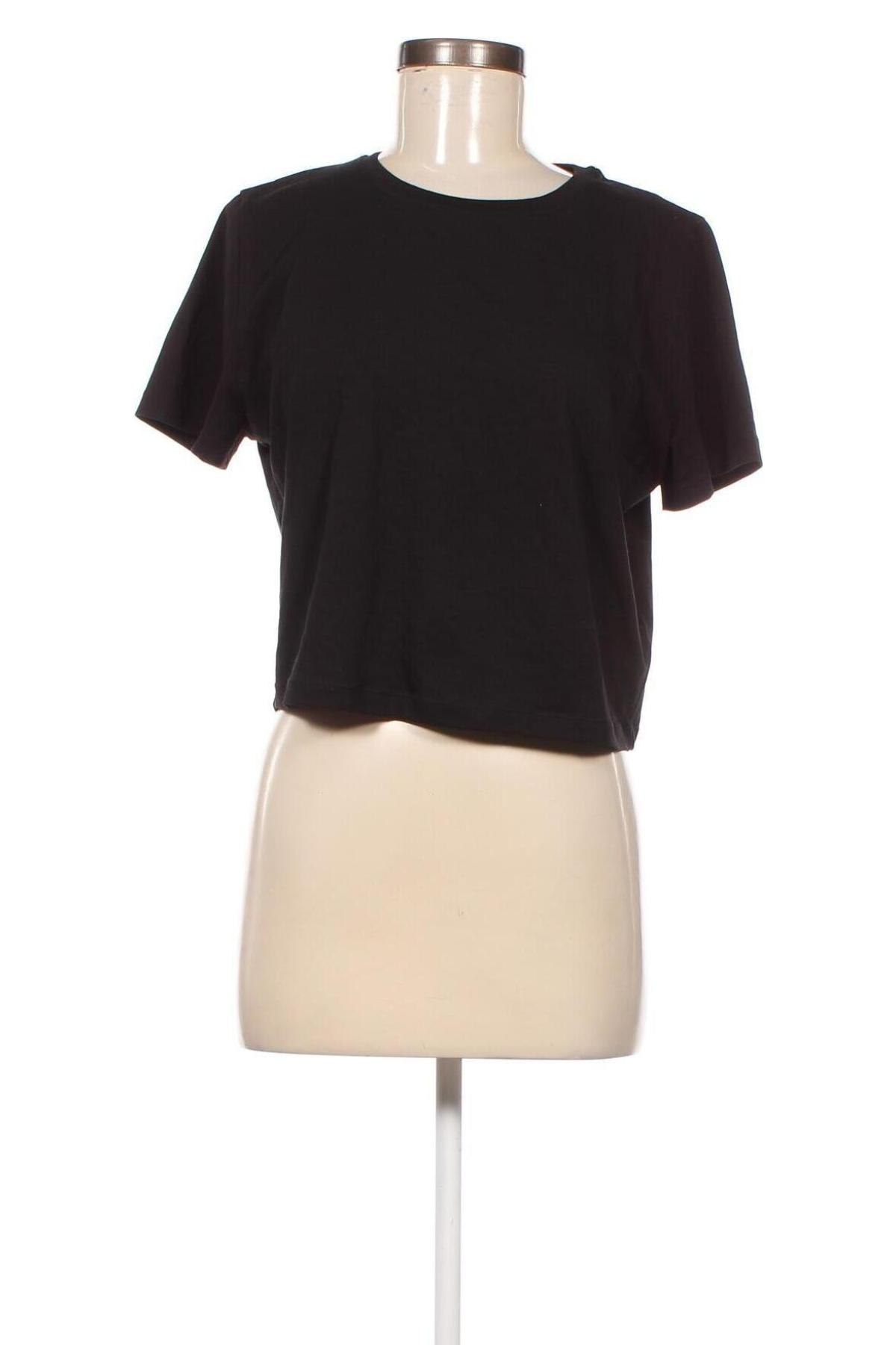 Γυναικείο t-shirt A Lot Less x About You, Μέγεθος 3XL, Χρώμα Μαύρο, Τιμή 29,90 €