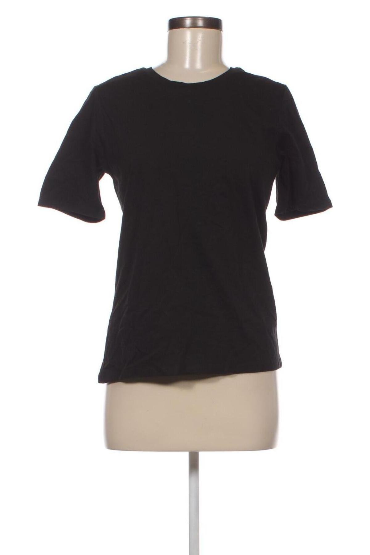 Γυναικείο t-shirt ONLY, Μέγεθος XS, Χρώμα Μαύρο, Τιμή 13,92 €