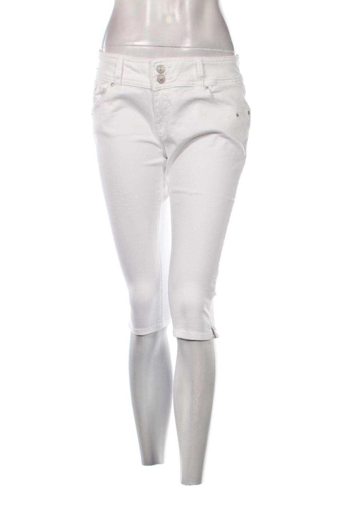 Дамски къс панталон Ltb, Размер L, Цвят Бял, Цена 17,28 лв.