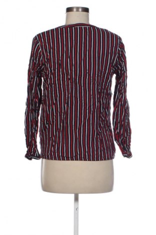 Damen Shirt, Größe M, Farbe Mehrfarbig, Preis 3,99 €