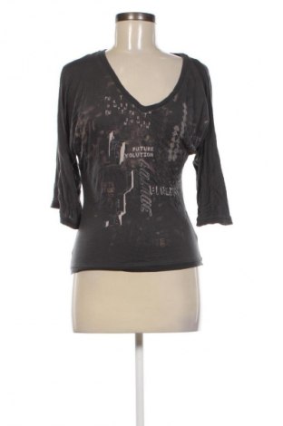 Damen Shirt Firetrap, Größe M, Farbe Grau, Preis 23,99 €