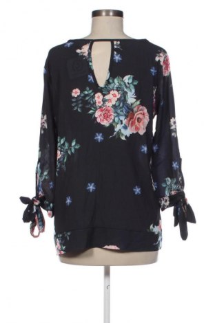 Damen Shirt NEW COLLECTION, Größe M, Farbe Mehrfarbig, Preis 10,99 €