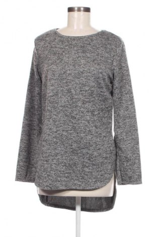 Damen Shirt NEW COLLECTION, Größe M, Farbe Grau, Preis 23,99 €