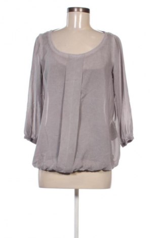 Damen Shirt S.Oliver, Größe M, Farbe Grau, Preis 46,65 €