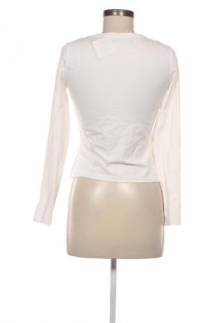 Damen Shirt Sinsay, Größe M, Farbe Weiß, Preis 9,72 €