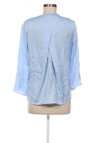 Damen Shirt Stradivarius, Größe M, Farbe Blau, Preis 13,49 €