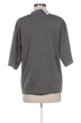 Damen Shirt Uniqlo, Größe M, Farbe Grün, Preis € 10,99