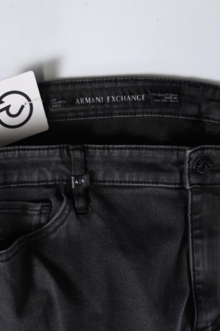 Дамски дънки Armani Exchange, Размер L, Цвят Сив, Цена 67,49 лв.