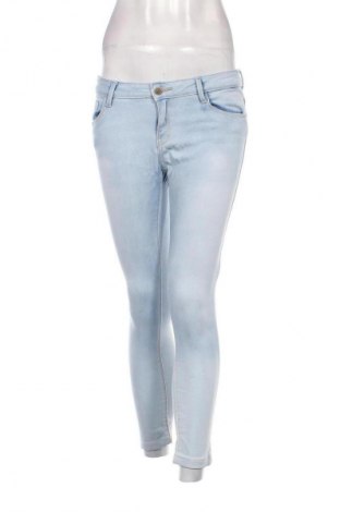 Damen Jeans Bershka, Größe M, Farbe Blau, Preis 8,99 €