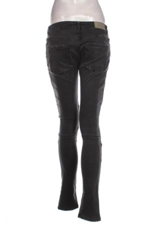 Damen Jeans Bershka, Größe M, Farbe Grau, Preis 14,84 €