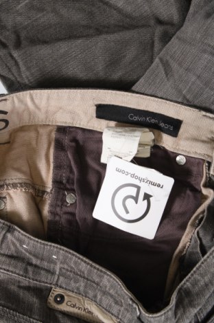 Dámske džínsy  Calvin Klein Jeans, Veľkosť M, Farba Sivá, Cena  38,95 €