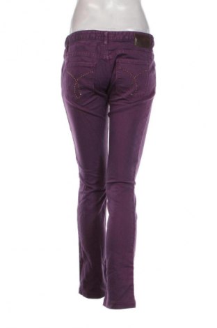 Damskie jeansy Calvin Klein Jeans, Rozmiar L, Kolor Fioletowy, Cena 217,99 zł