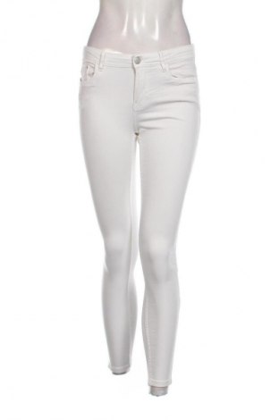 Damen Jeans Esmara, Größe S, Farbe Weiß, Preis 15,00 €