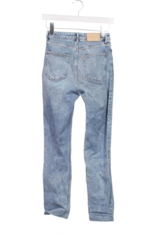 Damskie jeansy H&M L.O.G.G., Rozmiar XS, Kolor Niebieski, Cena 36,99 zł