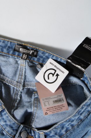 Damskie jeansy Missguided, Rozmiar L, Kolor Niebieski, Cena 124,14 zł