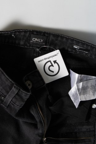 Damskie jeansy ONLY, Rozmiar S, Kolor Szary, Cena 108,99 zł