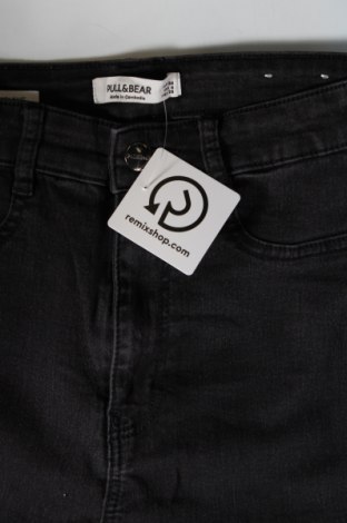 Dámske džínsy  Pull&Bear, Veľkosť S, Farba Čierna, Cena  7,95 €