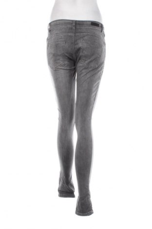 Damen Jeans Q/S by S.Oliver, Größe S, Farbe Grau, Preis 28,99 €