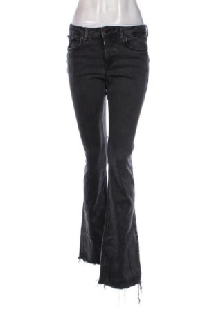 Damen Jeans Zara, Größe M, Farbe Schwarz, Preis 18,99 €