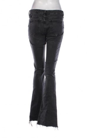 Damen Jeans Zara, Größe M, Farbe Schwarz, Preis 18,99 €