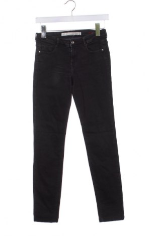 Damen Jeans Zara Trafaluc, Größe XS, Farbe Schwarz, Preis € 18,99